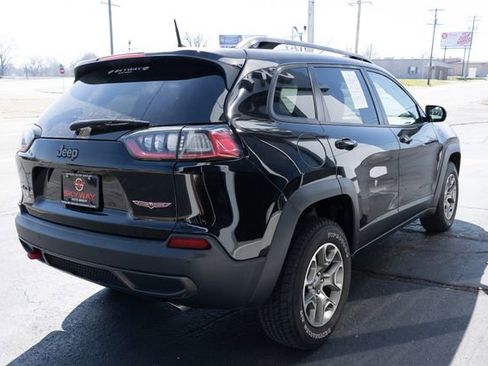 Used 2020 Jeep Cherokee Trailhawk w/ Cold Weather Group image 5