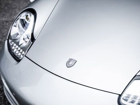 Used 2001 Porsche 911 Carrera RWD image 26