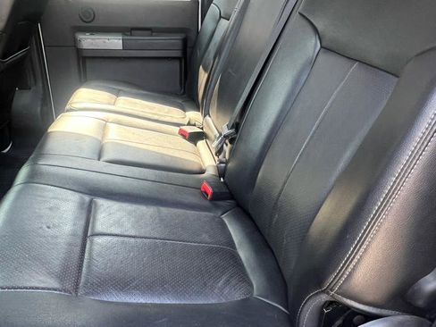 Used 2015 Ford F350 Lariat w/ Lariat Interior Package AWD/4WD image 9