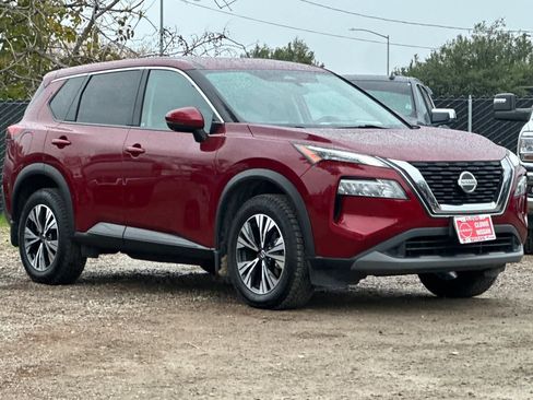 Used 2021 Nissan Rogue SV image 10