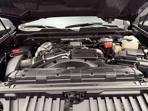 Used 2023 Chevrolet Silverado 2500 High Country w/ LPO, Hitch Package image 7