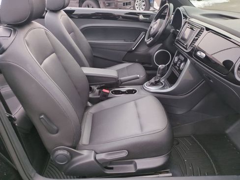 Used 2017 Volkswagen Beetle 1.8T SE image 22