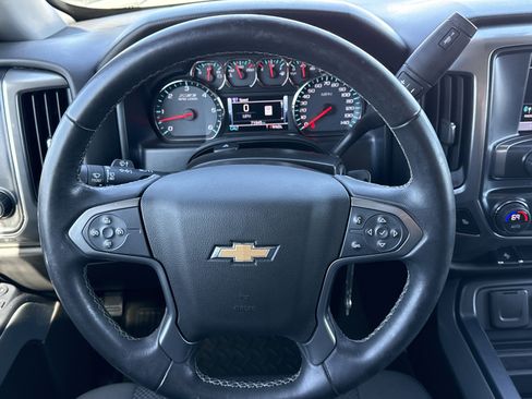 Used 2017 Chevrolet Silverado 1500 LT w/ Redline Edition image 18