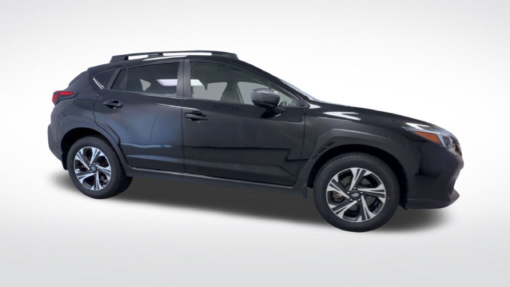 Used 2024 Subaru Crosstrek 2.0i Premium AWD/4WD image 9