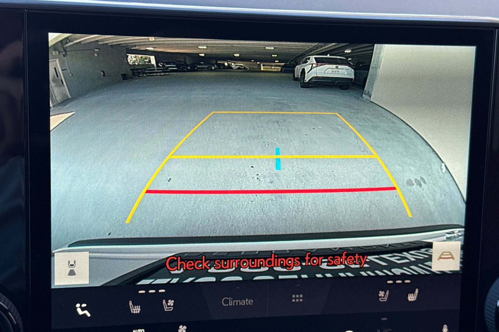 Used 2025 Lexus NX 250 AWD w/ Accessory Package (Z2) image 18