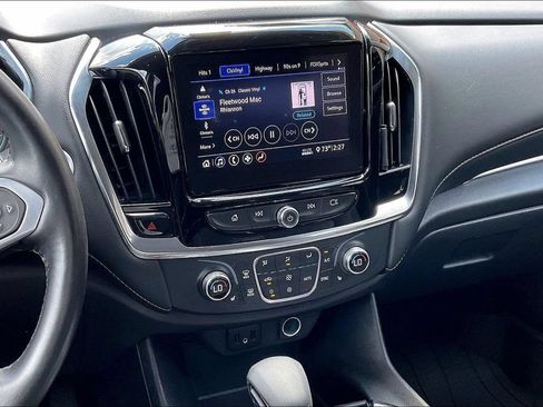 Used 2021 Chevrolet Traverse LT w/ LPO, Floor Liner Package AWD/4WD image 6