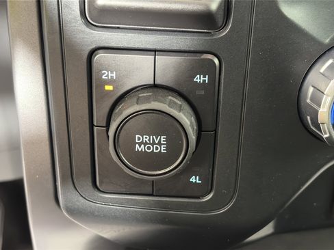 Used 2025 Ford F150 XLT w/ Equipment Group 301A Standard image 23