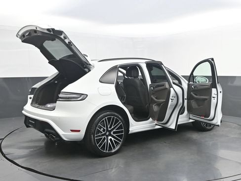 New 2026 Porsche Macan S AWD/4WD image 36