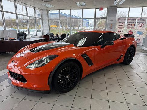 Used 2019 Chevrolet Corvette Z06 image 3