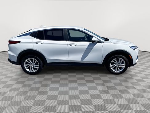 New 2026 Buick Envista Preferred FWD image 9