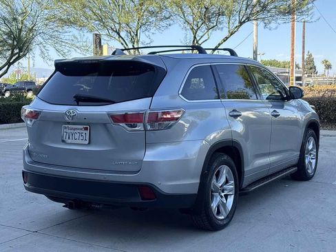 Used 2016 Toyota Highlander Limited AWD/4WD image 3