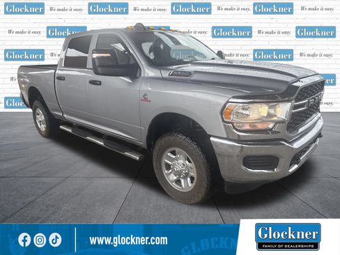Used 2024 RAM 2500 Tradesman w/ Chrome Appearance Group AWD/4WD image 4