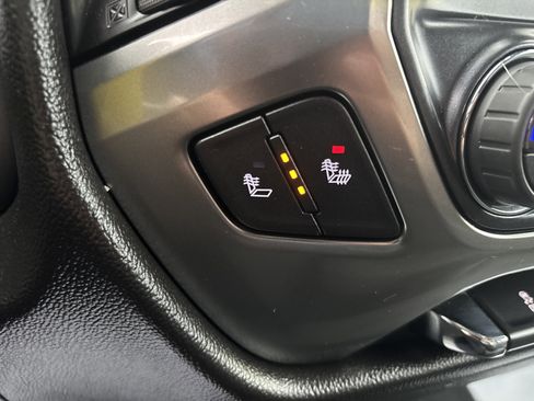 Used 2019 Chevrolet Silverado 1500 LT w/ All Star Edition AWD/4WD image 27