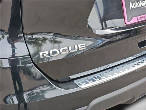 Used 2015 Nissan Rogue S image 30