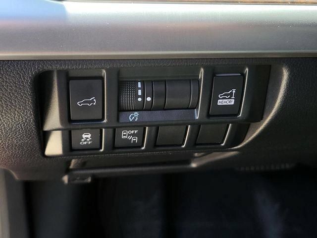 Used 2018 Subaru Outback 2.5i Limited AWD/4WD image 22