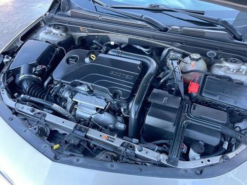 Used 2022 Chevrolet Malibu RS image 27