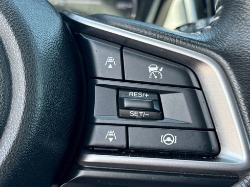 Used 2025 Subaru Outback Premium AWD/4WD image 31