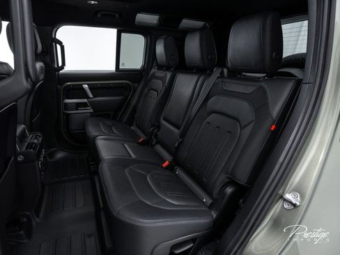 Used 2021 Land Rover Defender 110 X-Dynamic HSE image 44