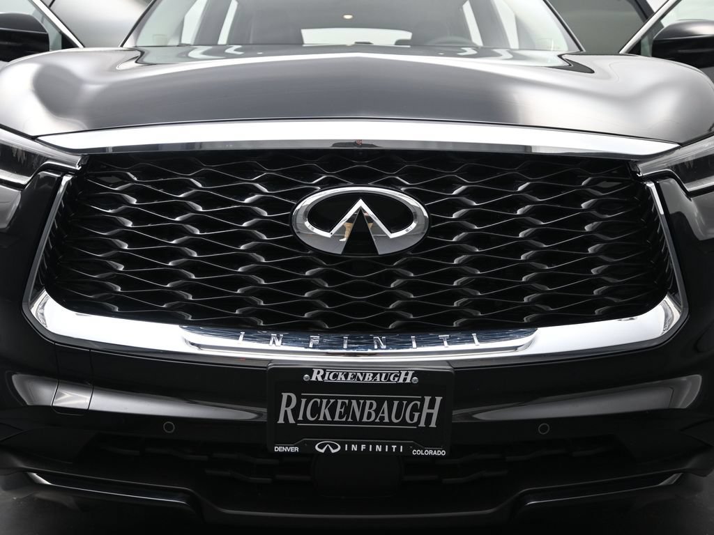 Certified 2025 INFINITI QX60 Luxe w/ Vision Package AWD/4WD image 9