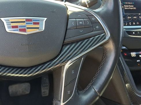 Used 2021 Cadillac XT5 Premium Luxury image 21