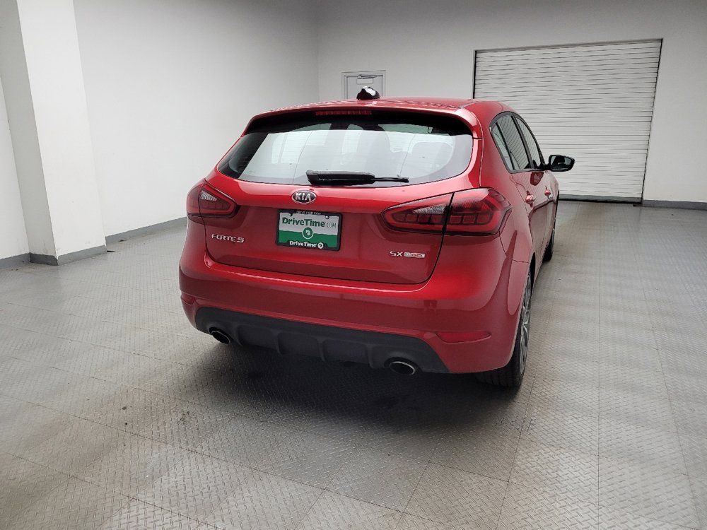 Used 2017 Kia Forte SX FWD image 7