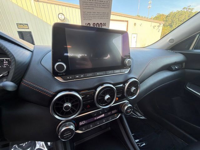 Used 2023 Nissan Sentra SR w/ SR Premium Package FWD image 24