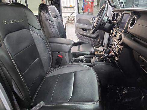 Used 2022 Jeep Gladiator Overland w/ Popular Equipment Package image 10