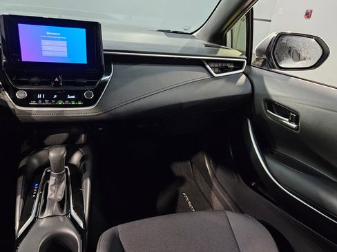 Used 2024 Toyota Corolla SE image 11