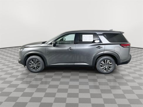 Certified 2022 Nissan Pathfinder S image 5