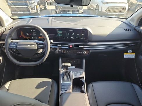 New 2026 Kia Sportage EX image 18