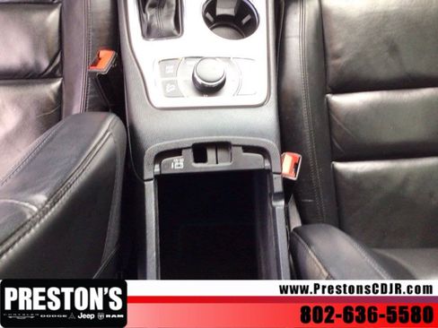 Used 2020 Jeep Grand Cherokee Limited AWD/4WD image 19