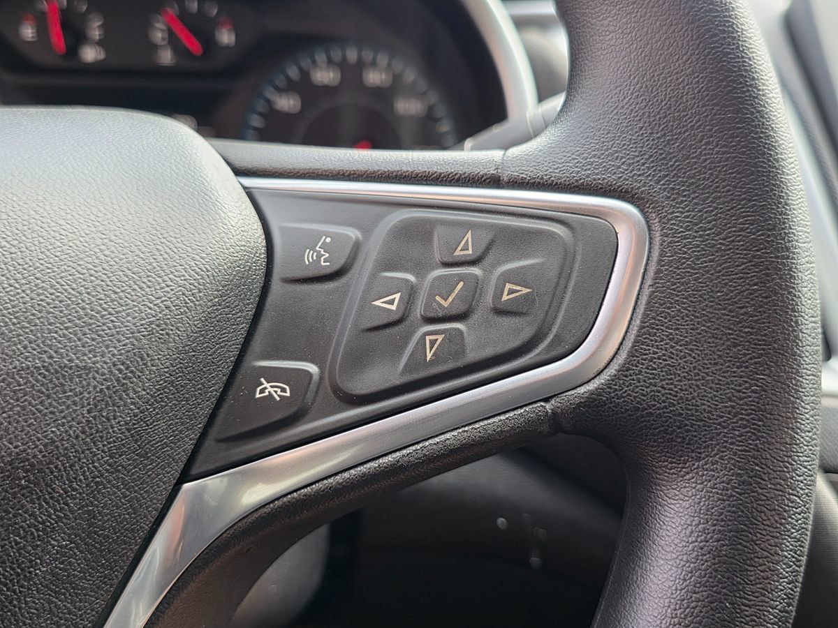 Used 2018 Chevrolet Malibu LS FWD image 33