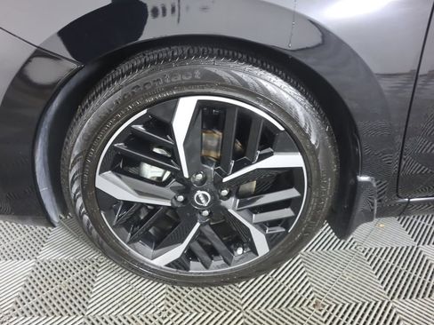 Certified 2023 Nissan Versa SR w/ Trunk Package image 25