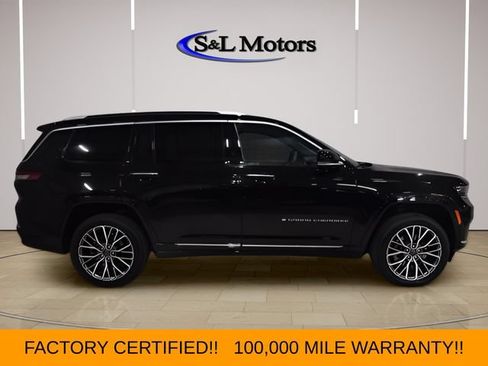 Used 2023 Jeep Grand Cherokee L Summit AWD/4WD image 9