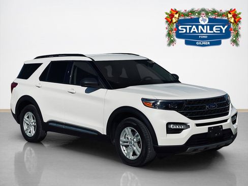 Used 2022 Ford Explorer XLT image 1