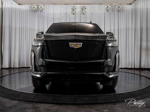 Used 2022 Cadillac Escalade Sport w/ Touring Package AWD/4WD image 2
