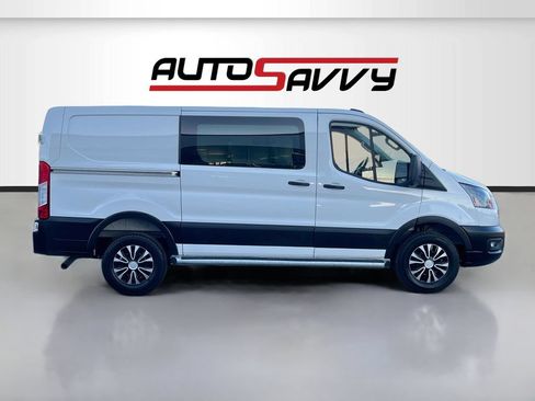 Used 2026 Ford Transit 250 Low Roof w/ Exterior Upgrade Package RWD image 8