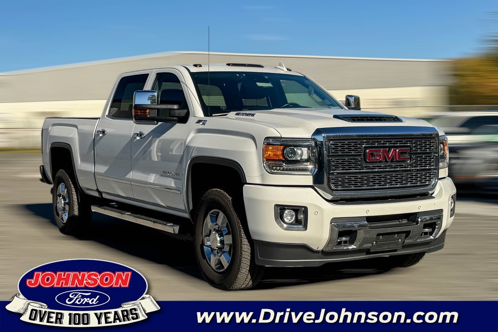 Used 2019 GMC Sierra 3500 Denali w/ Duramax Plus Package AWD/4WD image 1