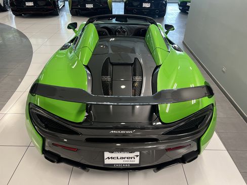 Used 2019 McLaren 570S Spider image 10