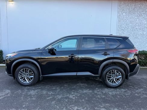 Certified 2023 Nissan Rogue S image 4