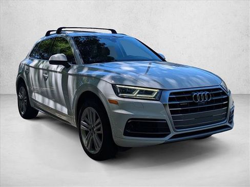 Used 2018 Audi Q5 Prestige w/ Prestige Package AWD/4WD image 2