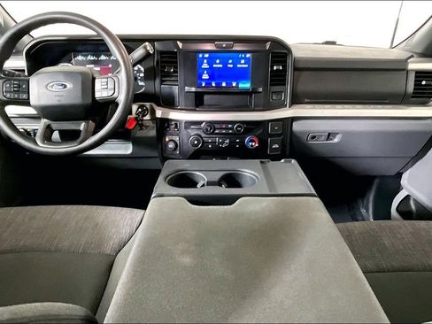 Used 2025 Ford F250 XLT image 15