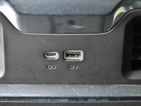 Used 2025 GMC Sierra 1500 Elevation w/ Elevation Premium Package image 52