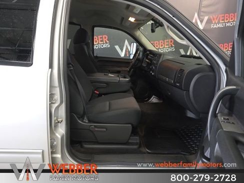 Used 2011 GMC Sierra 1500 SLE w/ Power Tech Package image 5