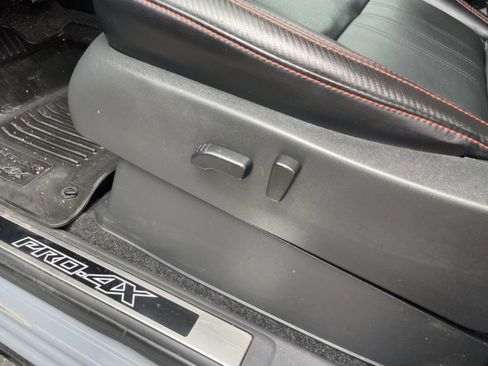 Used 2023 Nissan Frontier PRO-4X w/ Pro-4X Premium Package AWD/4WD image 21