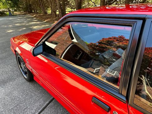 Used 1993 Ford Mustang Cobra image 26