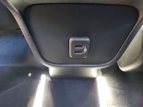 Certified 2023 Chevrolet Equinox LT FWD image 15