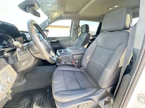 Used 2023 Chevrolet Silverado 1500 LT image 18