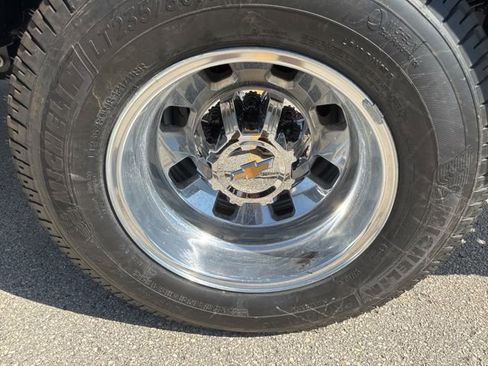 New 2025 Chevrolet Silverado 3500 W/T w/ WT Convenience Package image 8