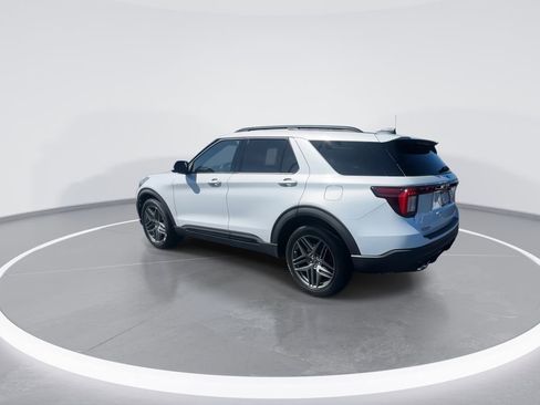 New 2026 Ford Explorer ST w/ Sun And Sound Package AWD/4WD image 7